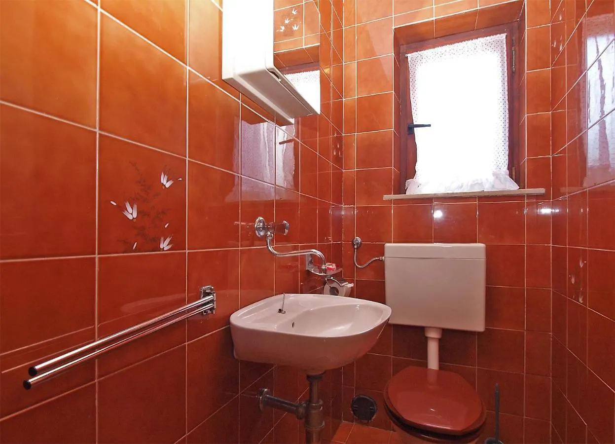 Apartments Evelina 1057 Pjescana Uvala