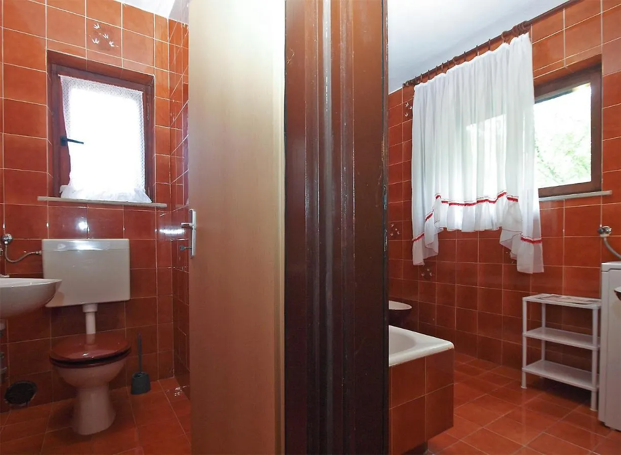 Apartments Evelina 1057 Pjescana Uvala