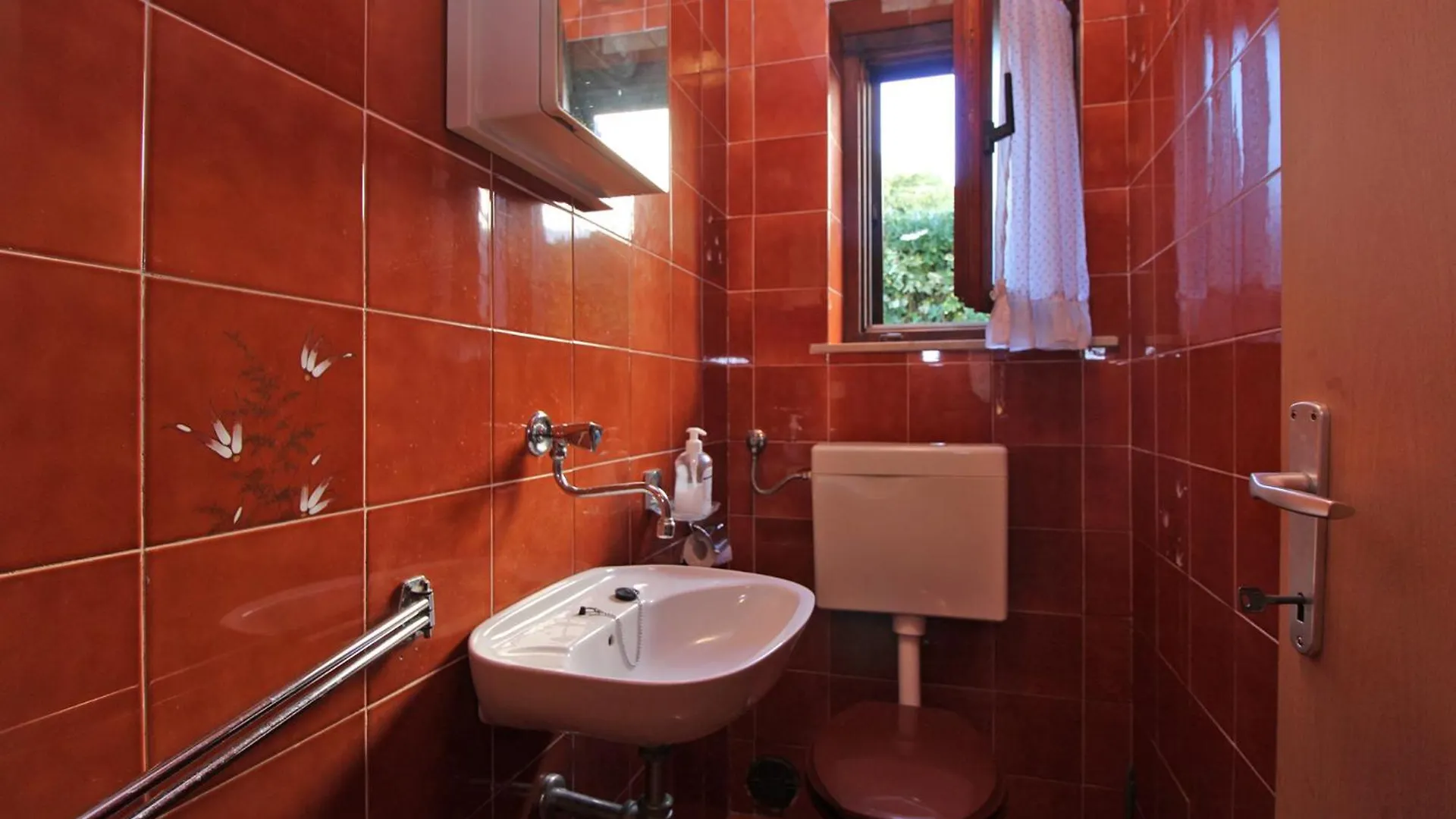 Apartments Evelina 1057 Pjescana Uvala