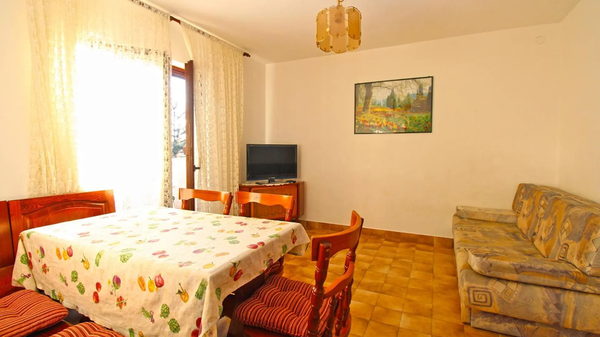 Apartments Evelina 1057 Pjescana Uvala
