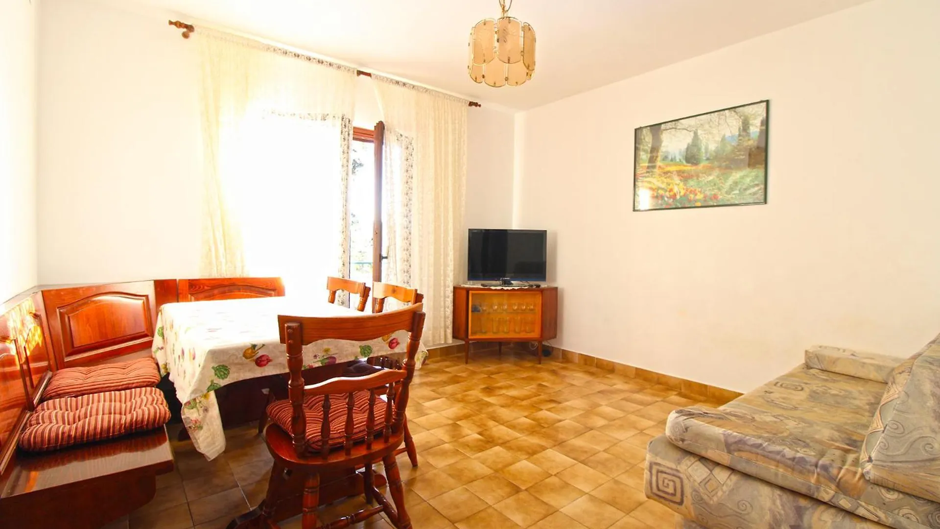 Apartments Evelina 1057 Pjescana Uvala