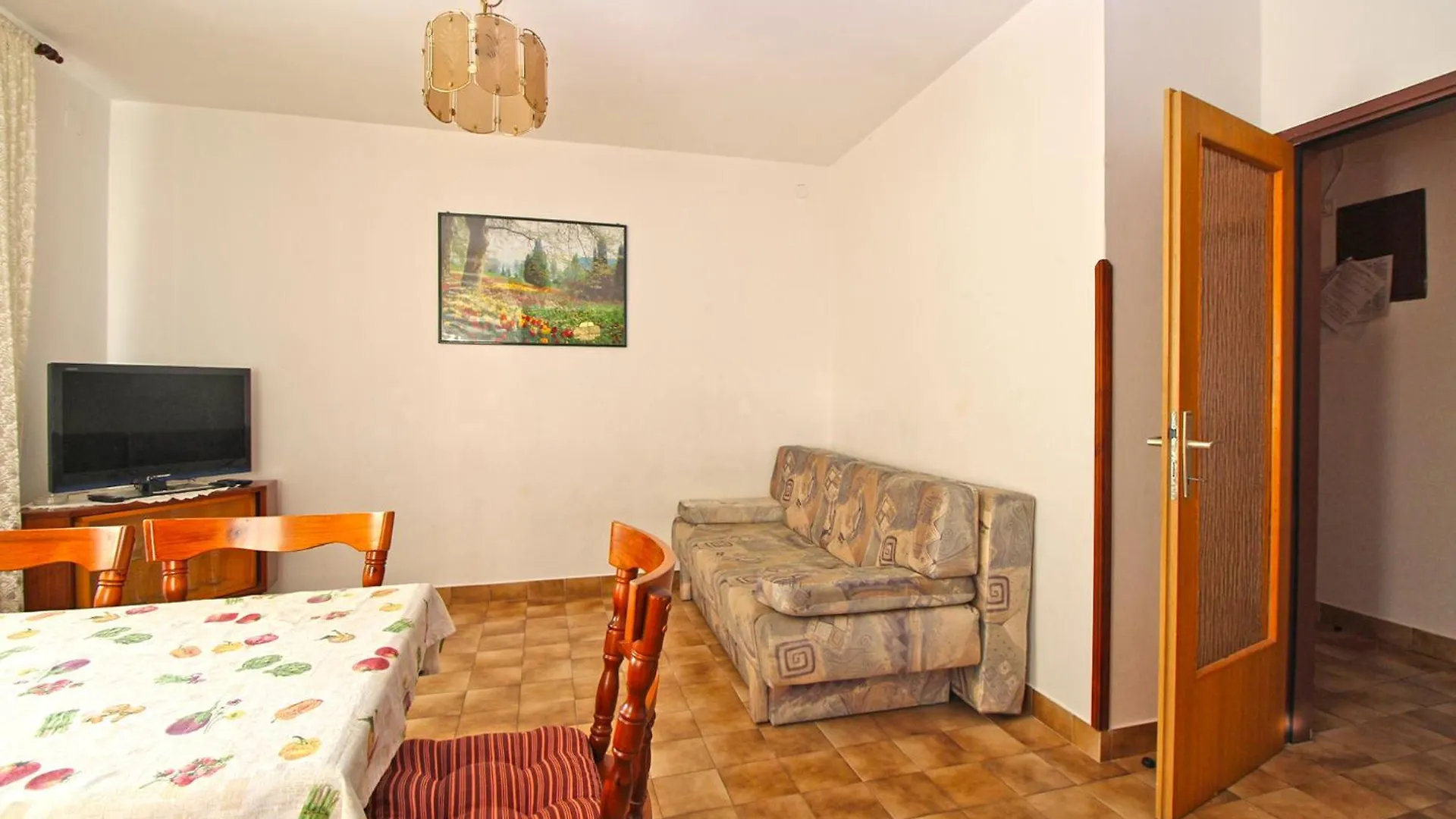 Apartments Evelina 1057 Pjescana Uvala